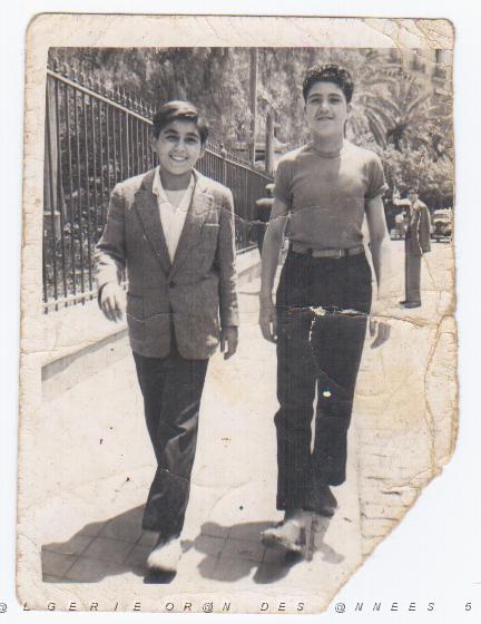 edmond a gauche et son copain  oran.jpg